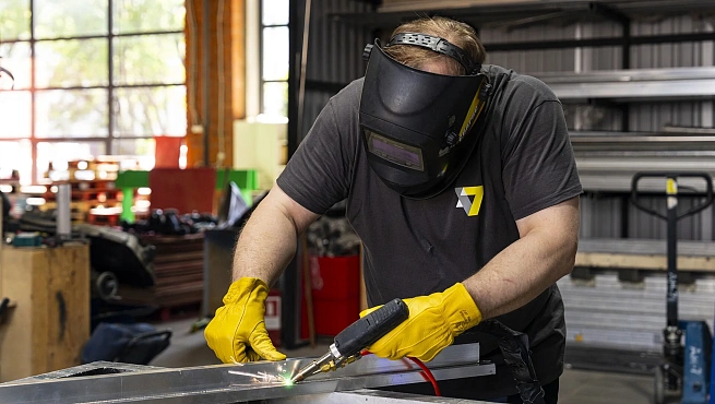 Установка лазерной сварки